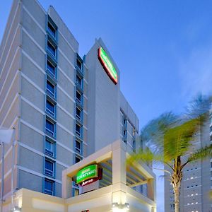 Courtyard By Marriott San Juan Miramar